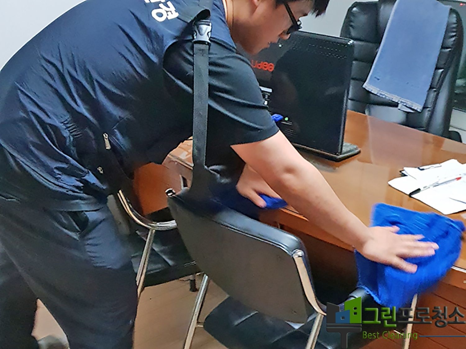 청결한 로비 공간