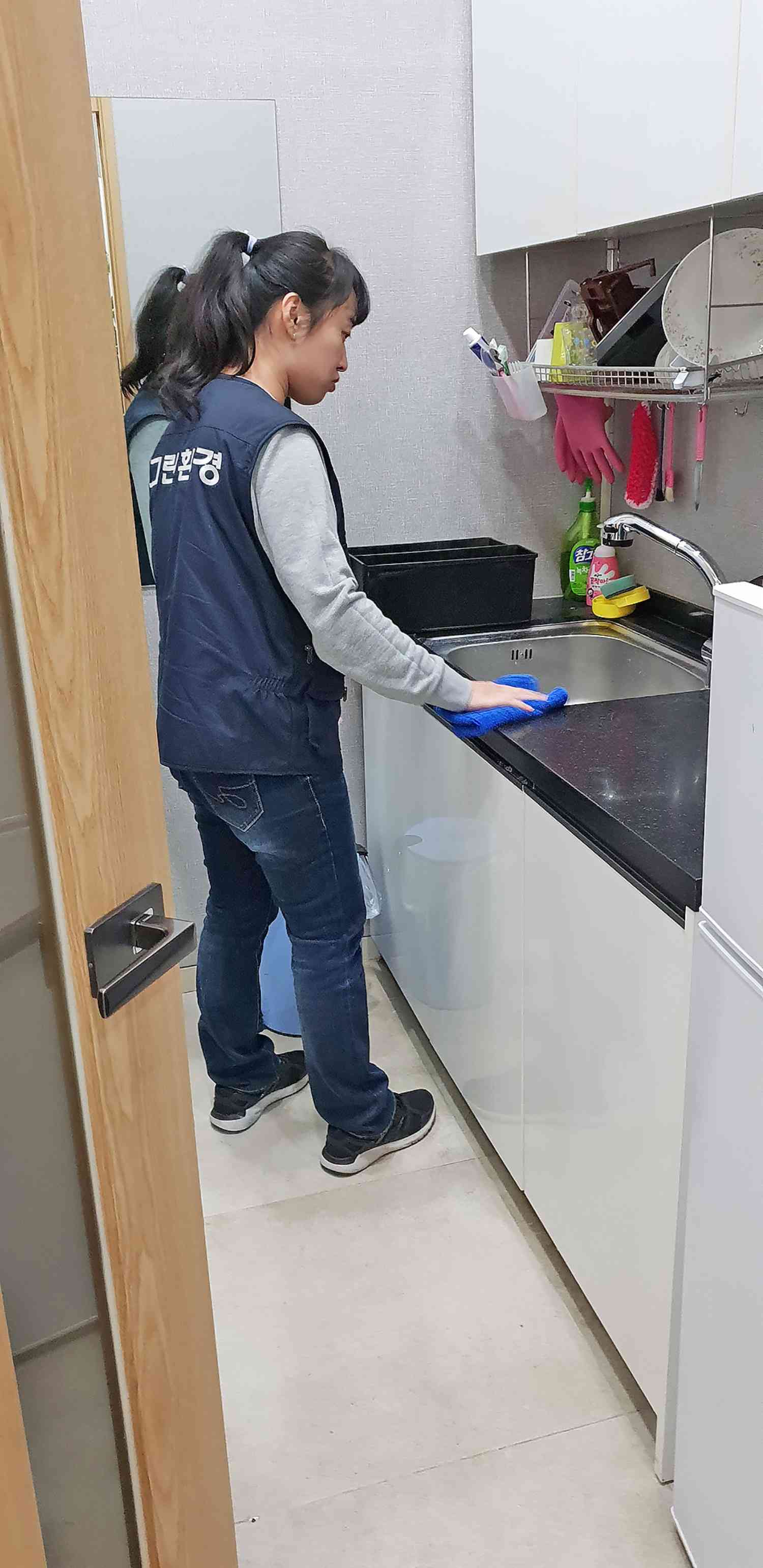 계단손잡이소독과광택정비4